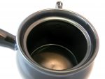 Chinese Herbal Cooking Pot with Built-in Strainer
